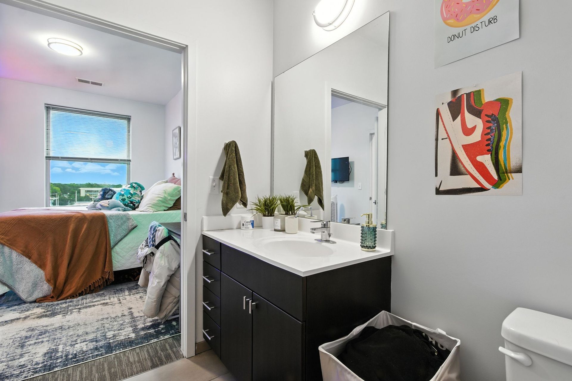 bathroom off of apartment bedroom